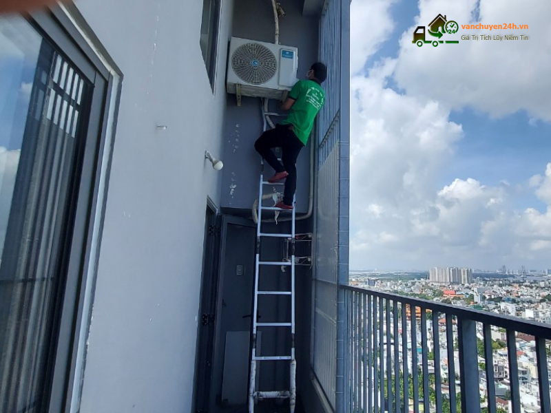 Không tháo lắp thiết bị điện khi chưa có kinh nghiệm Tháo ráp vật dụng điện tử