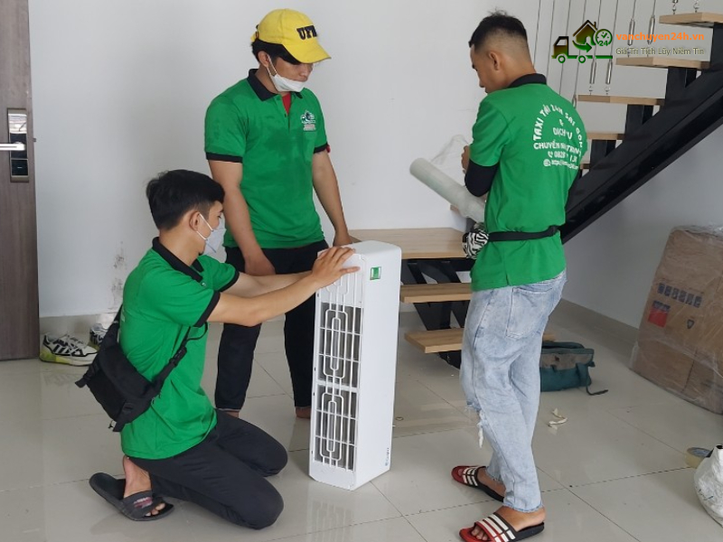 Tháo lắp vật dụng điện tử đúng cách cách