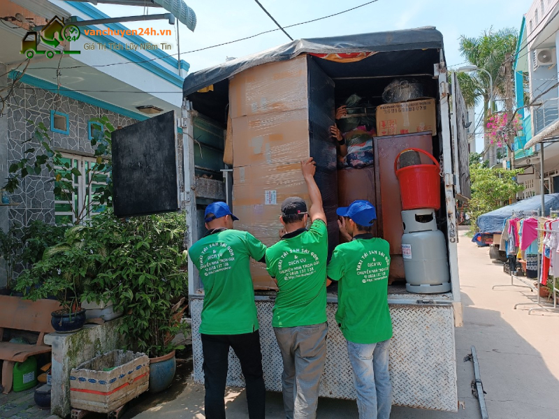 Việc xem tuổi chiếm vai trò quan trọng xem tuổi khi chuyển nhà