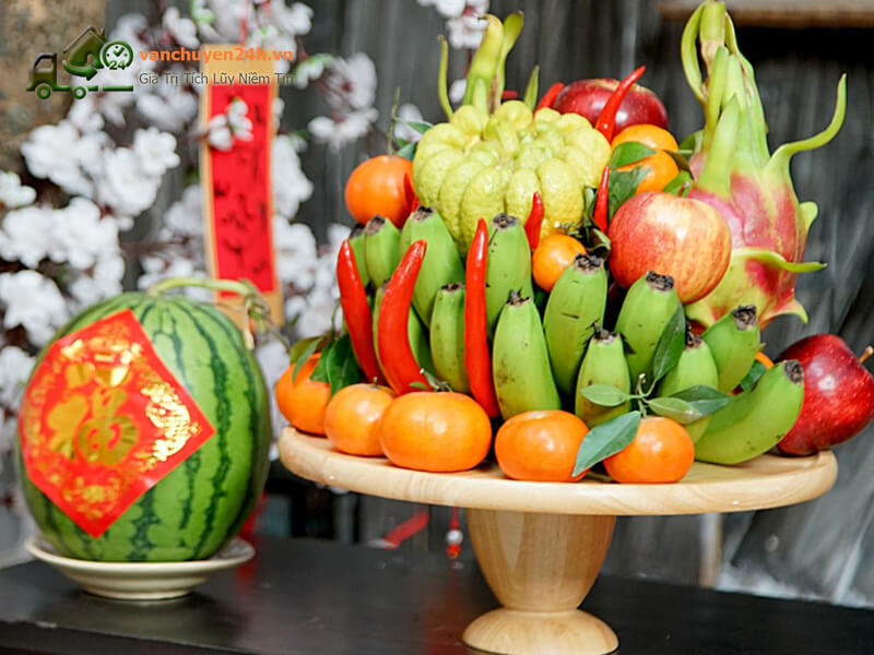 Mâm ngũ quả là vật không thể thiếu trong mọi mâm cúng Mâm ngũ quả là vật không thể thiếu trong mọi mâm cúng