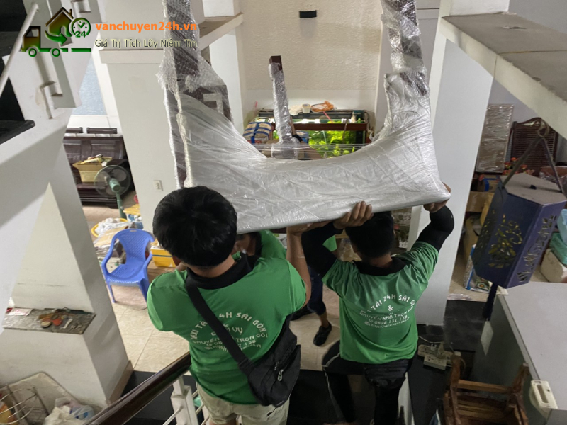 Vận Chuyển 24H đơn vị chuyển nhà uy tín