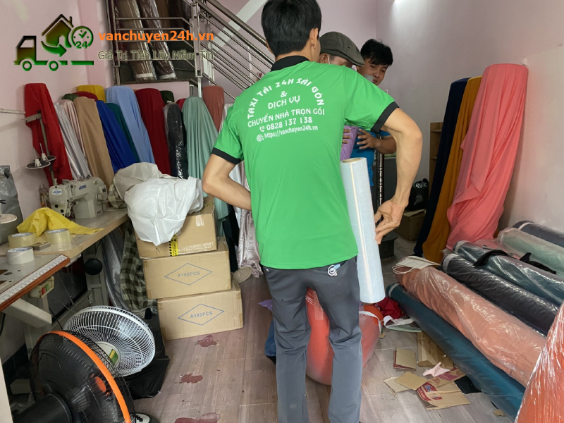 Vận Chuyển 24H đóng gói đồ đạc cẩn thận