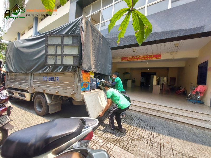 Nhiều khó khăn trong việc chọn xe chở hàng Nhiều khó khăn trong việc chọn xe chở hàng