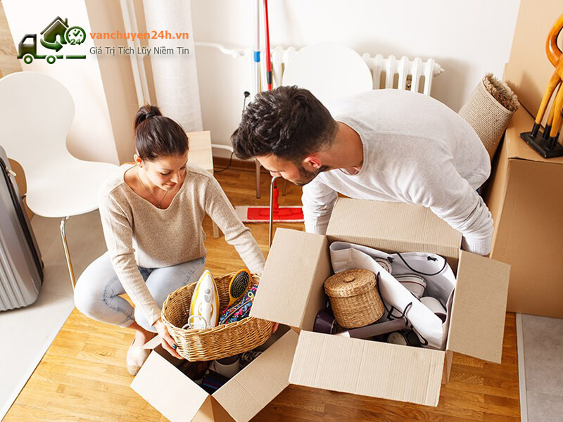 Những gia đình ở chung cư cao tầng thường gặp nhiều khó khăn khi chuyển nhà Chuyển nhà cao tầng