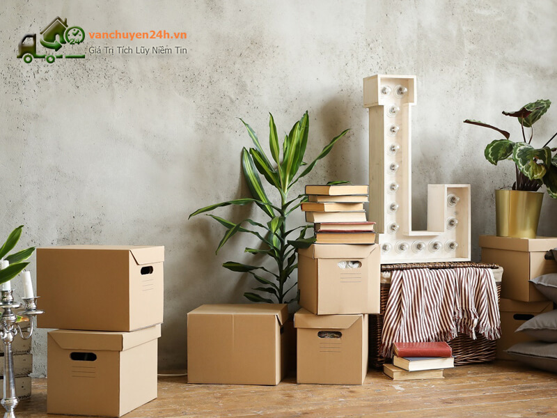 Thời tiết tháng 7 nhiều mưa nên cũng không thích hợp để chuyển nhà