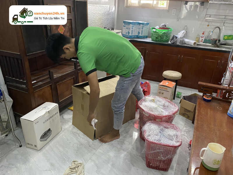 Sử dụng vật liệu đóng gói theo ý thích Sử dụng vật liệu đóng gói theo ý thích