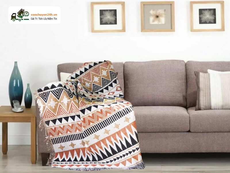Khảo sát địa hình trước khi vận chuyển bộ sofa Khảo sát địa hình trước khi vận chuyển bộ sofa