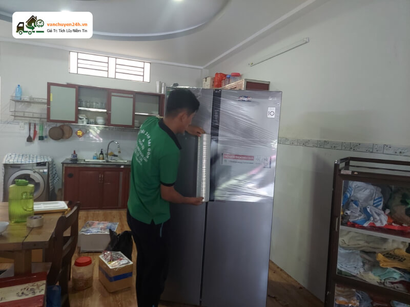 Vận chuyển hàng nội thất uy tín tại Vận Chuyển 24H