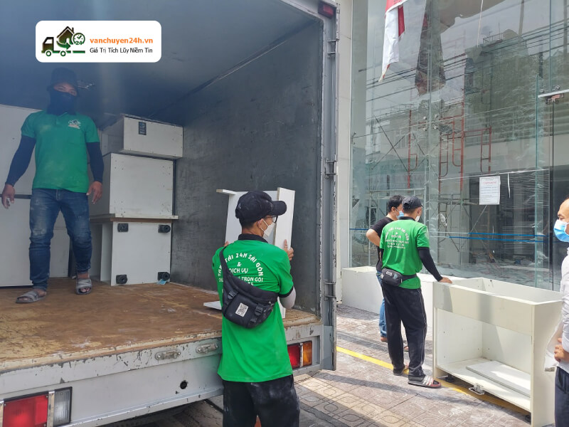 Yếu tố ảnh hưởng đến cước xe tải vận chuyển hàng hóa Xe tải vận chuyển hàng hóa
