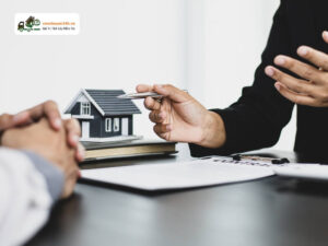 Nếu một bên muốn chấm dứt hợp đồng thì phải báo trước với bên còn lại
